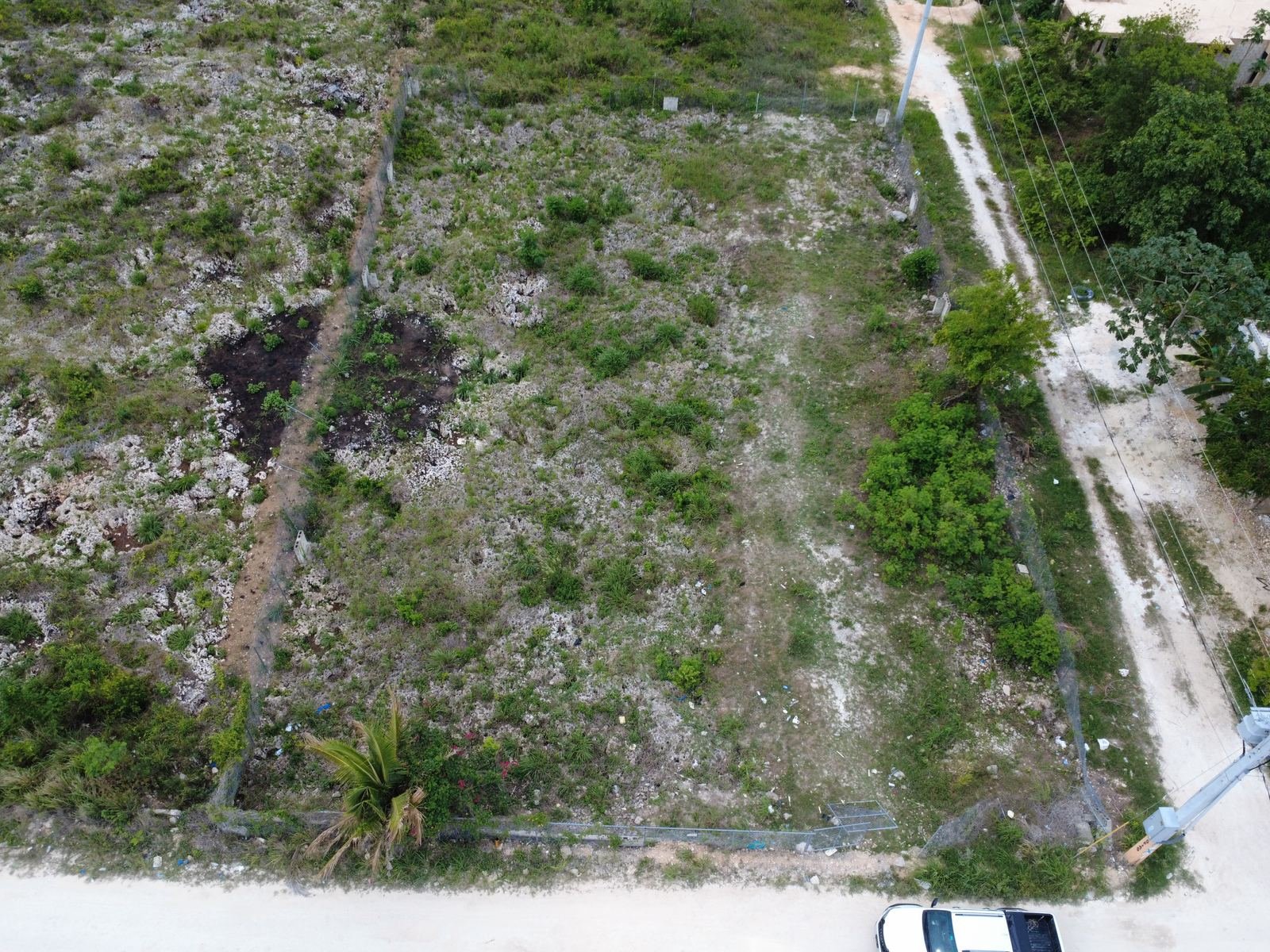 Terreno en las dos yardas Verón en Verón, cerca de la calle principal — foto 2